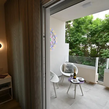 Me Too - Exclusive Апартаменты